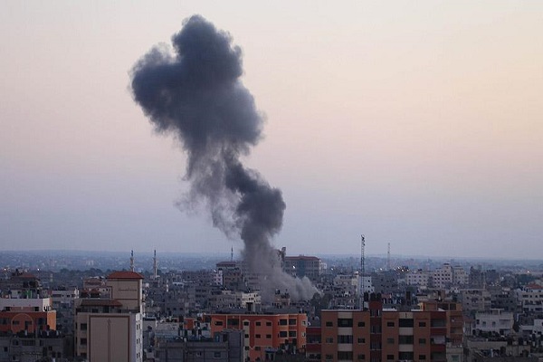 İsrail Gazze'ye saldırdı, ölü ve yaralılar var