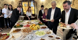 Londra Büyükelçilik rezidansında Türk kahvaltısı lezzeti 